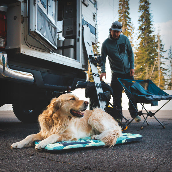 RUFFWEAR BASECAMP™ FALTBARES HUNDEBETT