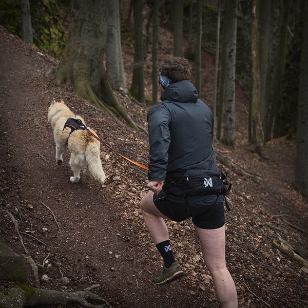 TRAIL LIGHT BELT MIT 5 TASCHEN