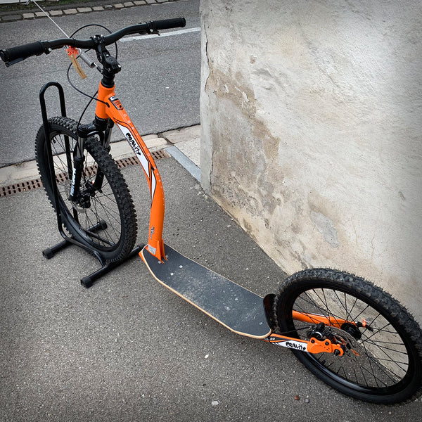 VORFÜHRMODELL M10 SCOOTER TRAIL SP-EDITION