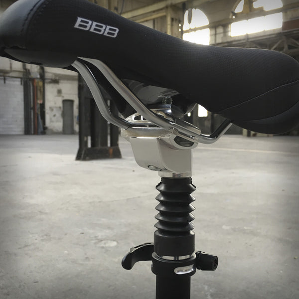 REHA-SATTEL (HÖHENVERSTELLBAR)