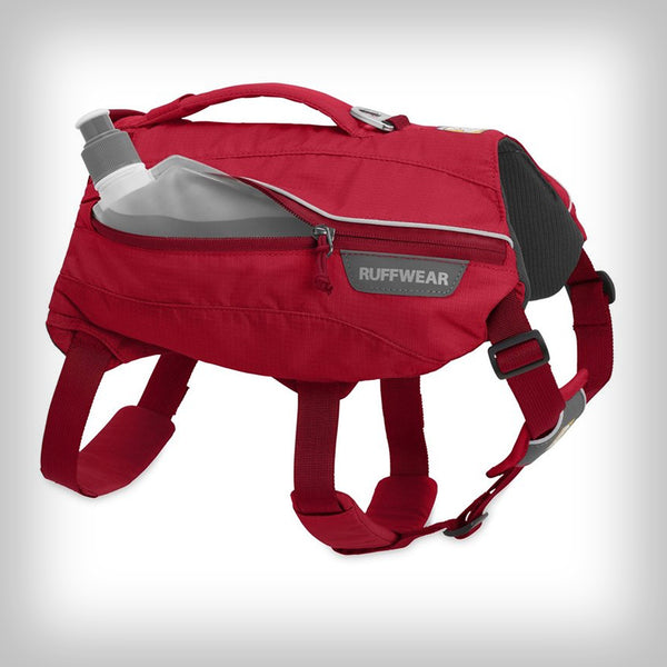 RUFFWEAR SINGLETRAK HUNDERUCKSACK- ist ein leichter, flach anliegender Hunderucksack für Wasserversorgung, der für jedes Abenteuer geeignet ist. Der Singletrak hat zwei faltbare Wasserflaschen, zwei Aufbewahrungstaschen für die wichtigsten Gegenstände