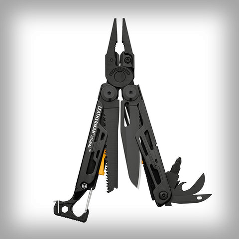 LEATHERMAN SIGNAL- Das Wetter hält dich im Stake-out fest und du musstFeuer machen oder Hilfe holen? Im SIGNAL® sind traditionelle Werkzeuge mit hilfreichen Survival-Tools kombiniert: Dank Feuerstein, Klingenschärfer und Signalpfeife bist du auch fernab der Zivilisation für jedes Abenteuer gerüstet.